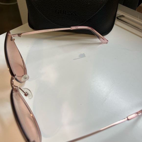 Rose gold cat eye sunglasses - Picture 4 of 11